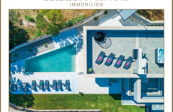 Moderne Villa mit Meerblick, Pool und Dach-Whirlpool in Rakalj, Istrien – Bild 1