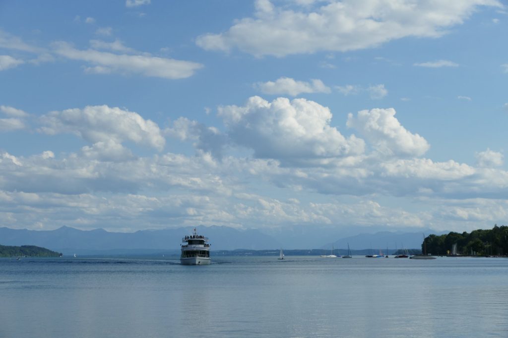 Starnberger See mit Alpenblick