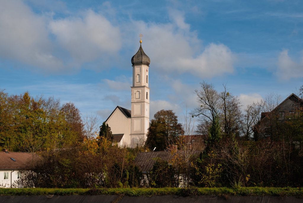 Kirche St. Valentin in Unterföhring