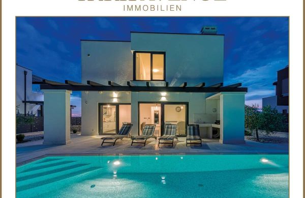 Villa mit Pool und Meerblick in Galižana bei Pula, Istrien – Bild 1