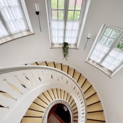 Villa Allach Nypmhenburg Treppenhaus Staging