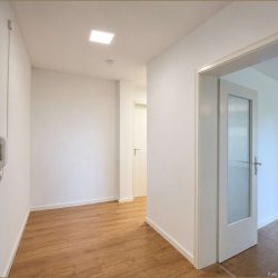 3-Zimmer-Wohnung mit Balkon und Weitblick in München-Fürstenried – Bild 3